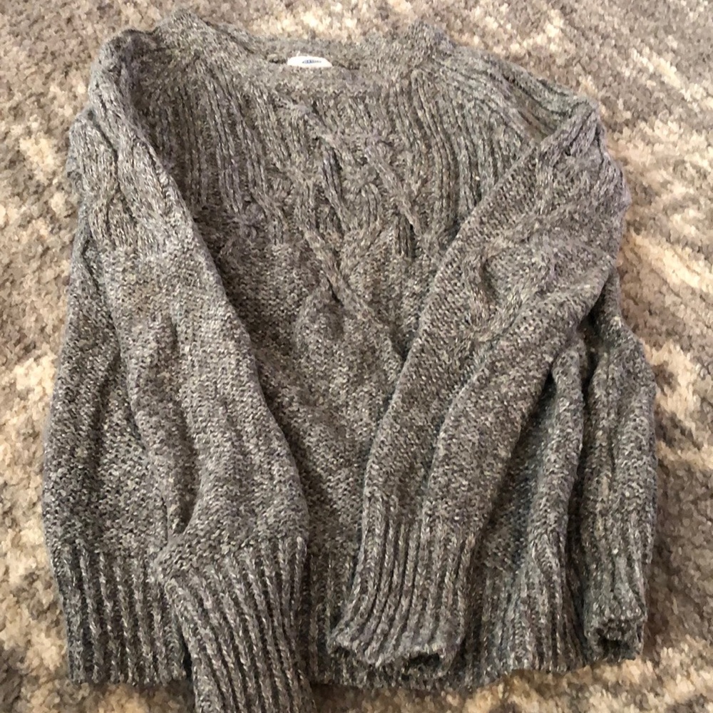 Old navy sweater